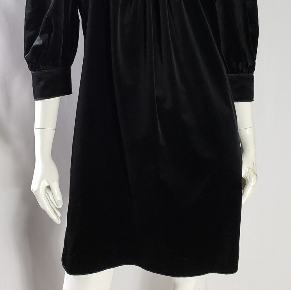 Women's Dolce Gabbana Black Velvet Dress 🖤 - Picture 4 of 8
